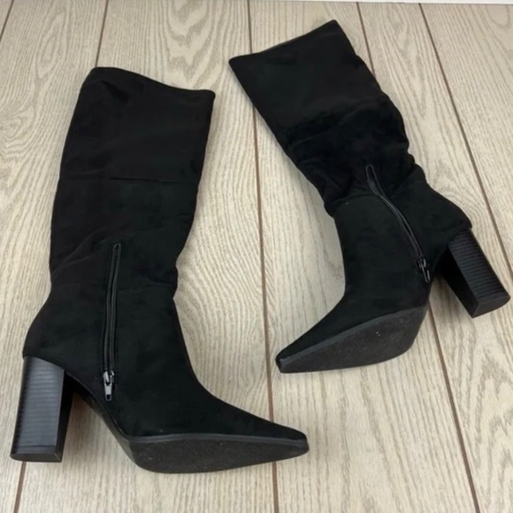 Olivia Miller Tall Faux Suede Block Heel Point Toe Boots 10 Black - Picture 2 of 4